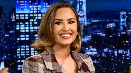 Demi Lovato, Hillary Rodham Clinton, Twenty One Pilots